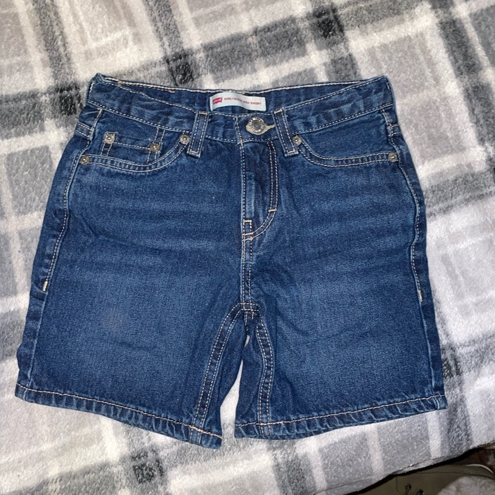 Levi's Girls Denim Girlfriend Midi Shorts Kids 7 REG  MSRP $38
